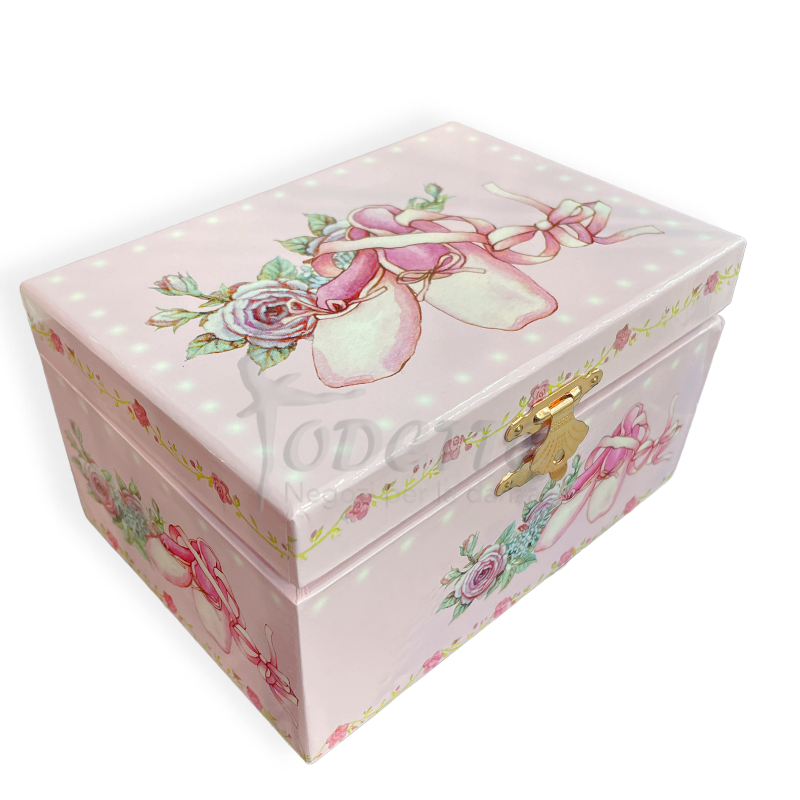 musical box with pointe shoes